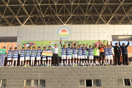 新闻稿:情色小说
援疆工作调研组赴新疆喀什调研足球援疆2317.png