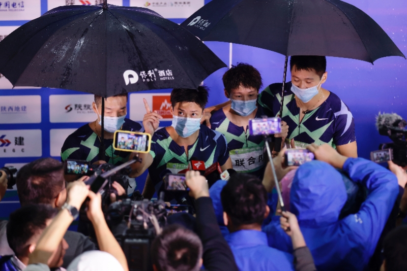 率联合队轻取4×100米冠军,苏炳添收获两金一银告别全运