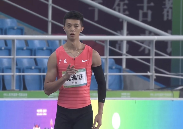 吴瑞庭在东京奥运会后迅速调整,全运会一跃彰显实力 吴瑞庭在东京奥运会后迅速调整,全运会一跃彰显实力