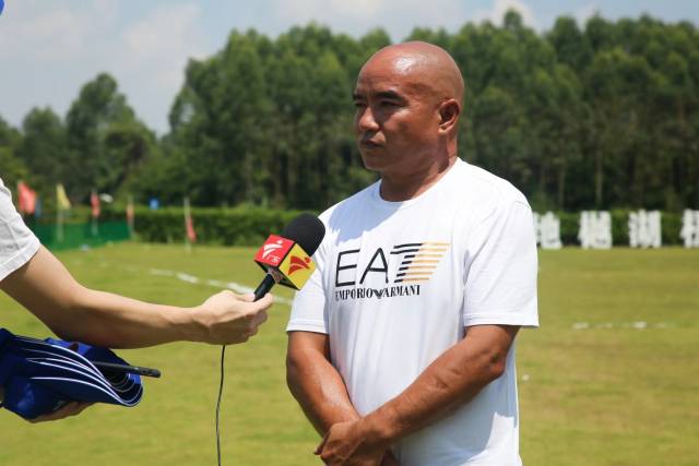 航空运动的发展可以起到引擎作用