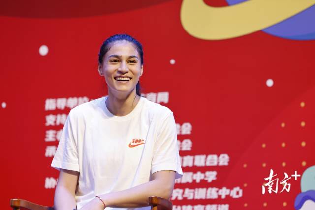 迪拉娜·迪里夏提。 南方+ 李细华 拍摄 迪拉娜·迪里夏提。 南方+ 李细华 拍摄