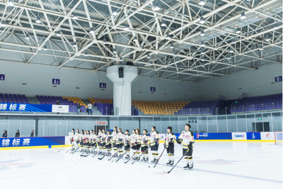 全锦赛圆满结束,广东深圳女冰首次闯入全运会决赛圈165.png