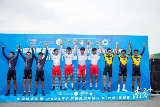 超百名运动员“骑”聚恩平