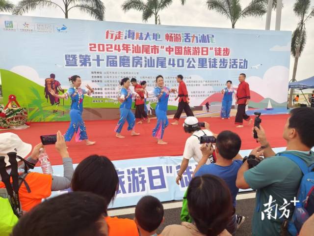 南方+ 陈保良 拍摄