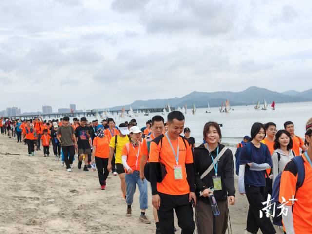 南方+ 陈保良 拍摄