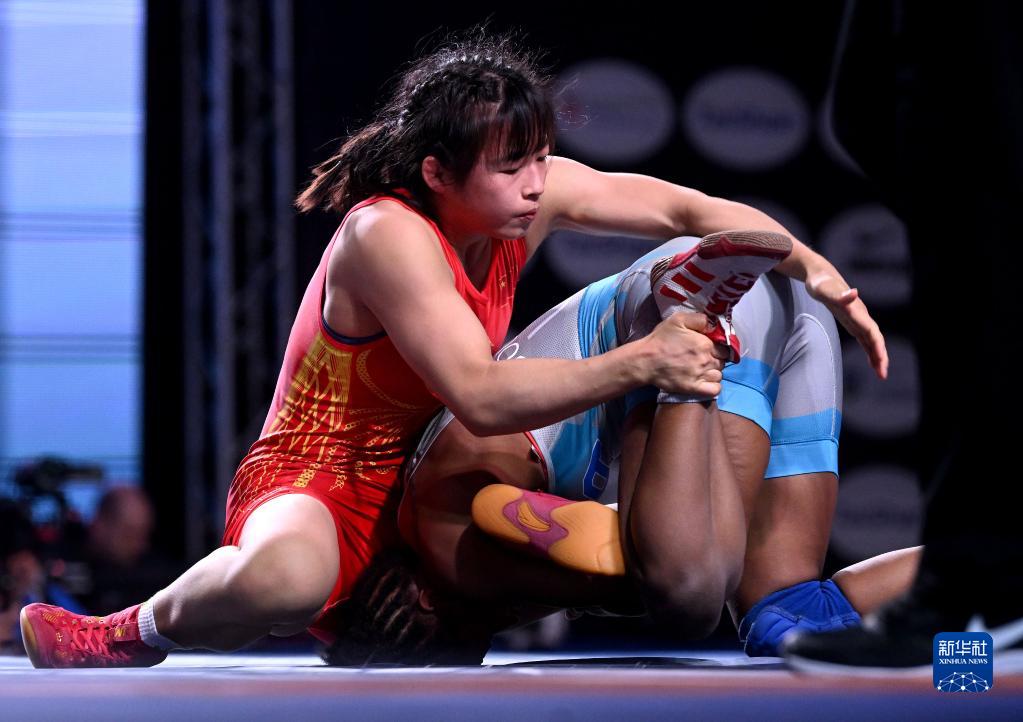 冯紫琪 新华社发(Pixsell图片社 马尔科·迪米奇摄).jpg